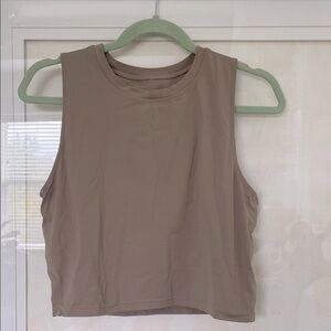 Tab cropped workout top with built in sports bra -size XXL